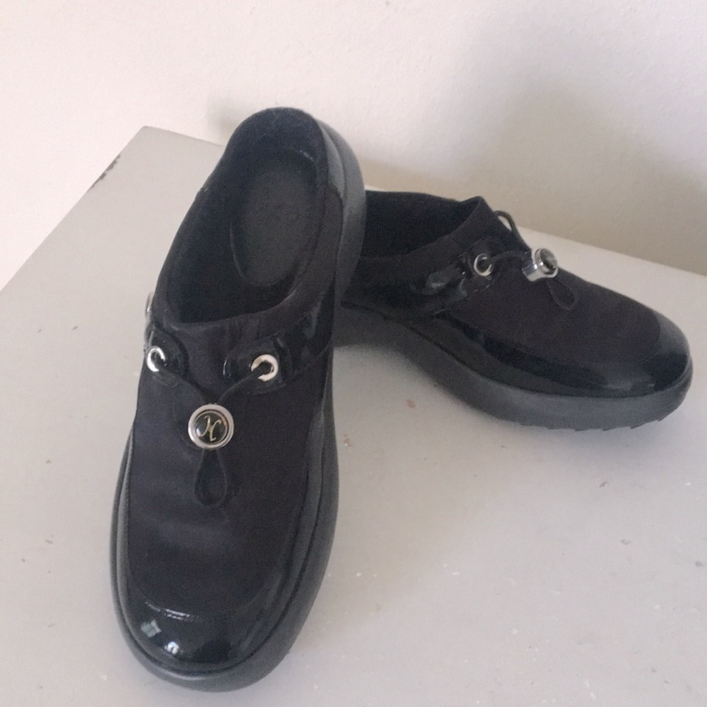 Cole Haan Nylon and Patent Leather Comfort Mule 8